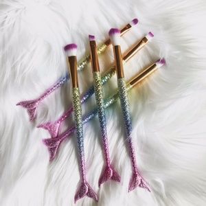 Mermaid Fishtail Makeup Brush Set